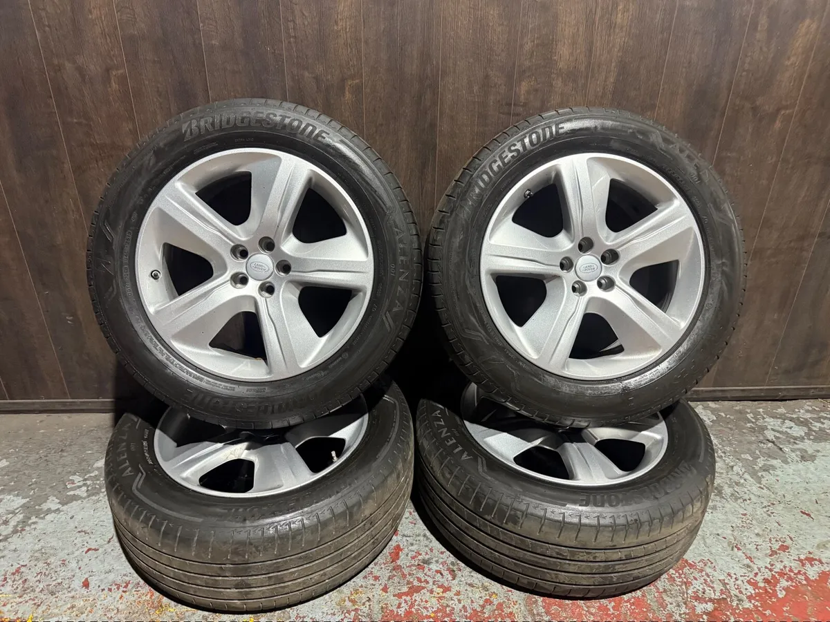 Genuine OEM Land Rover/Range Rover Alloy Wheels - Image 2