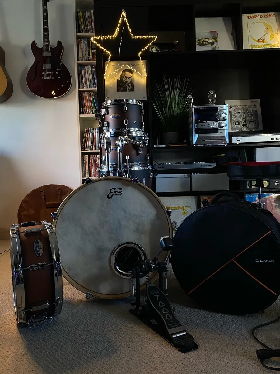 Pearl Decade Maple Sunburst Brown 5PC w Hardware - Image 1