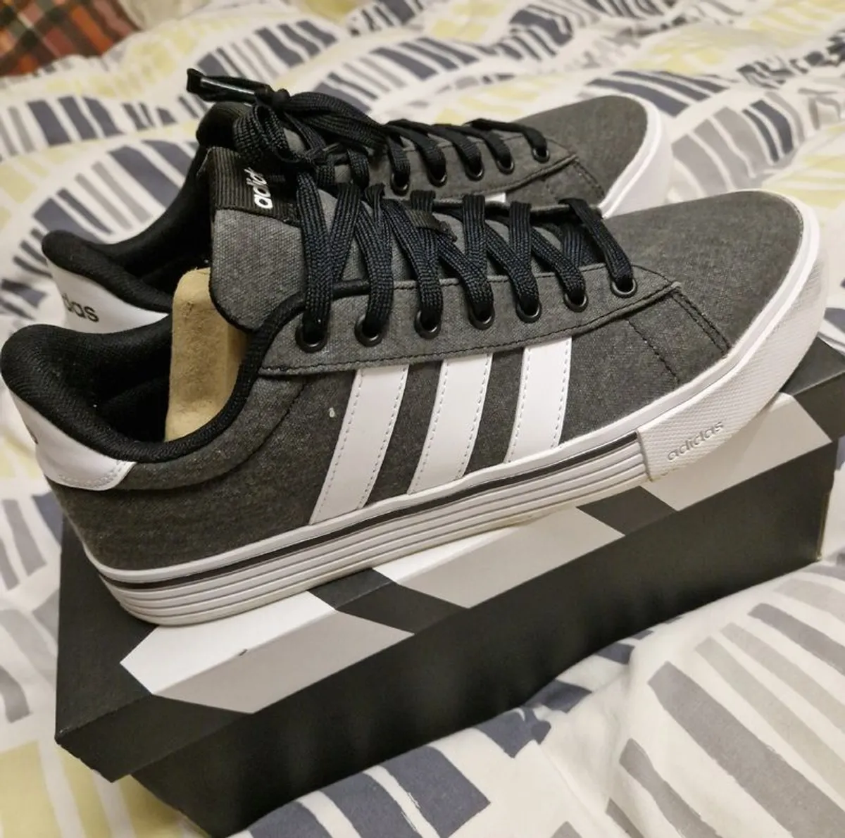 Mens shoes - Image 3