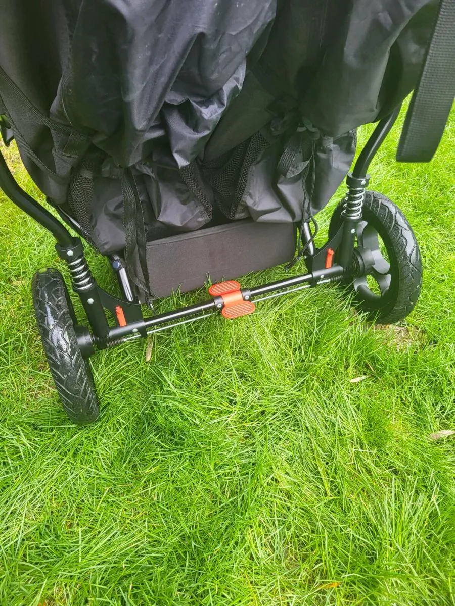 Out N About Double Nipper with Footmuff&Basket - Image 2