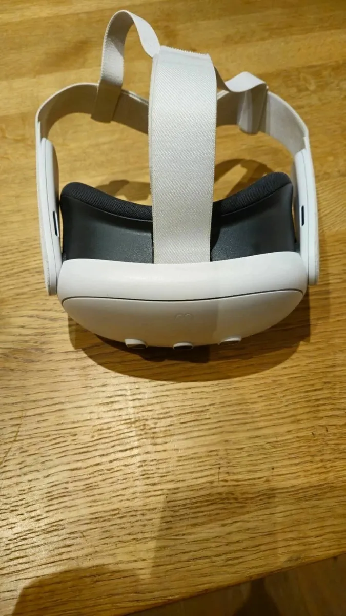 Meta Quest 3 - Image 2