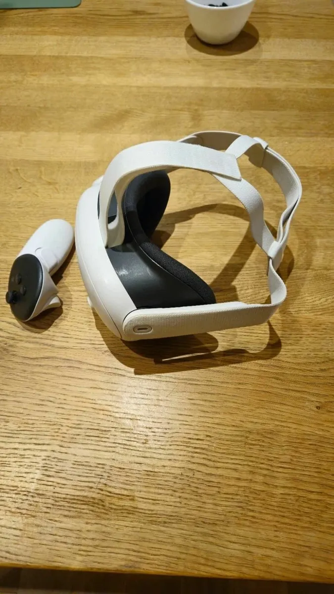 Meta Quest 3 - Image 4