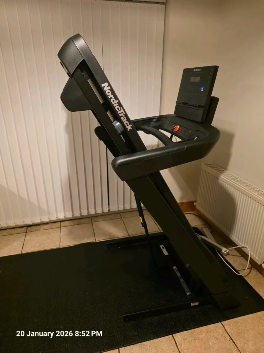 NordicTrack T Series 7 - Foldable Treadmill - Image 2