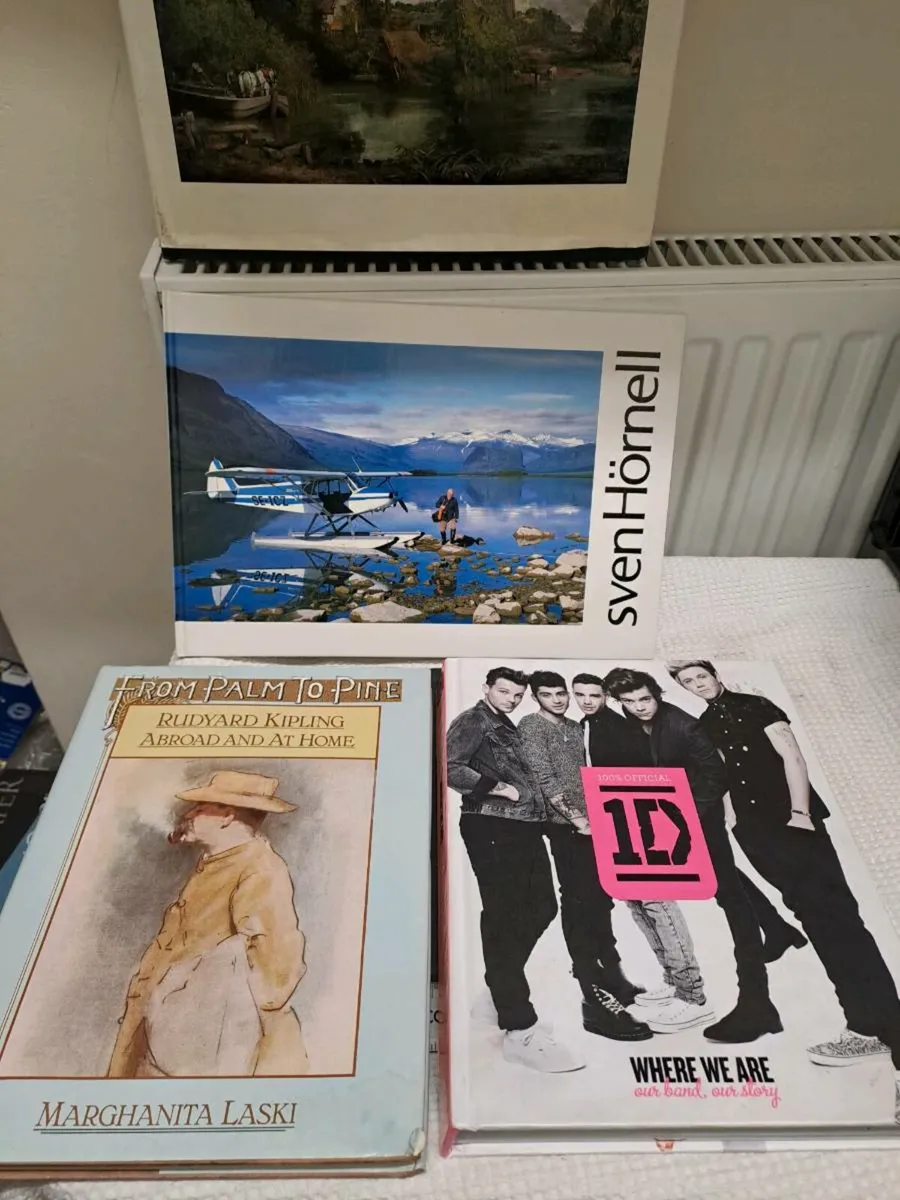 Art, Photography & Biography Books - Image 1