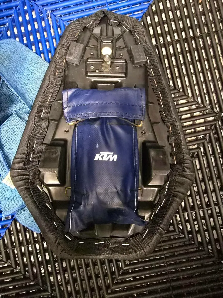 KTM DUKE 390 - Image 4