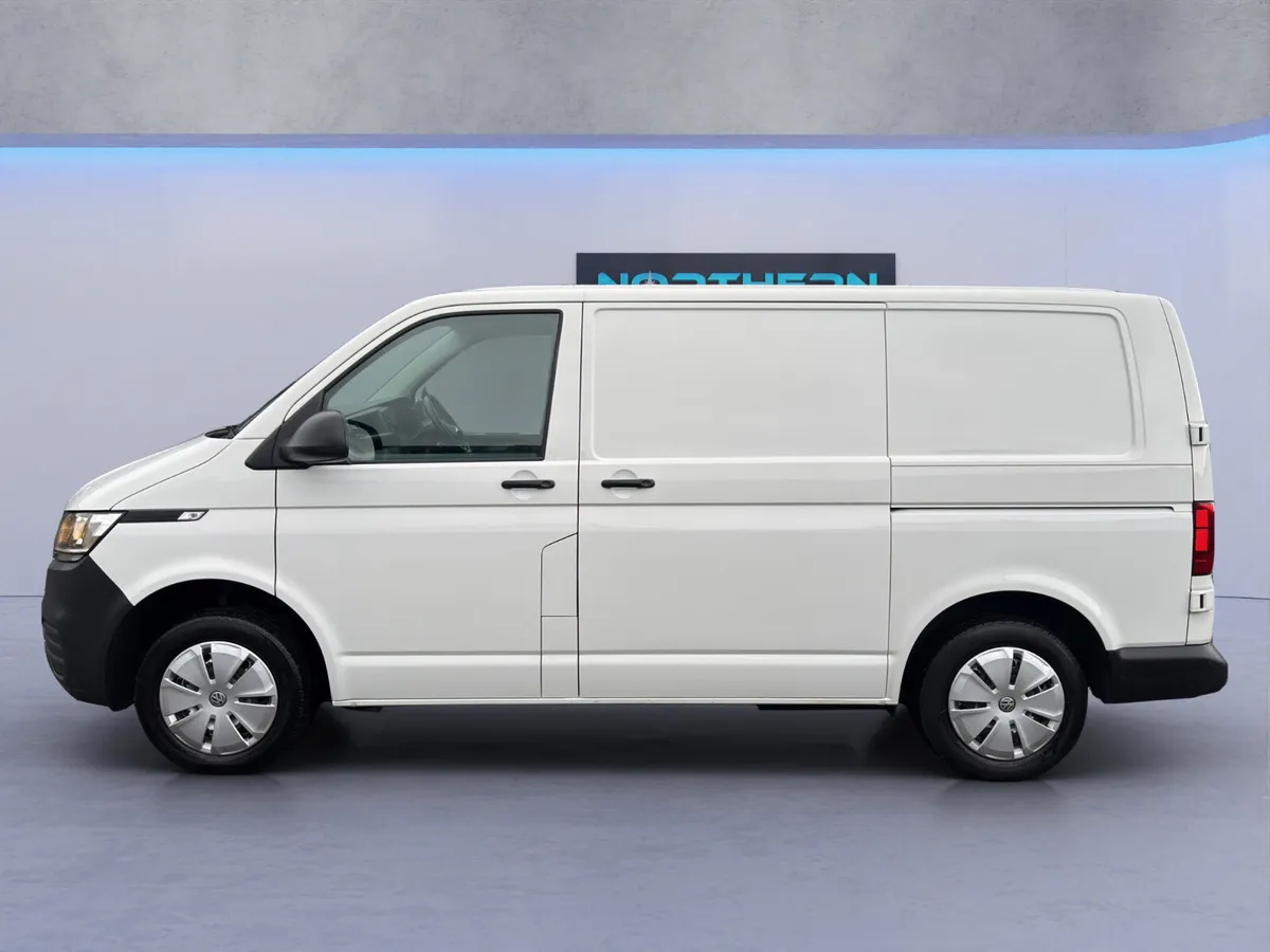 2021 Volkswagen Transporter - Image 4