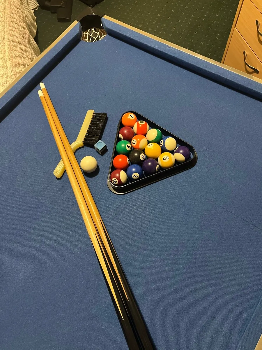 5ft games table - Image 1