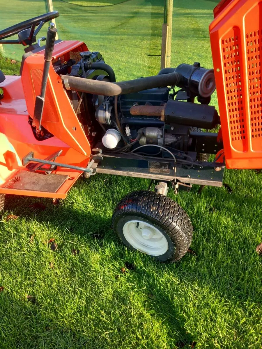 Kubota g3hst garden tractor/ride on - Image 4