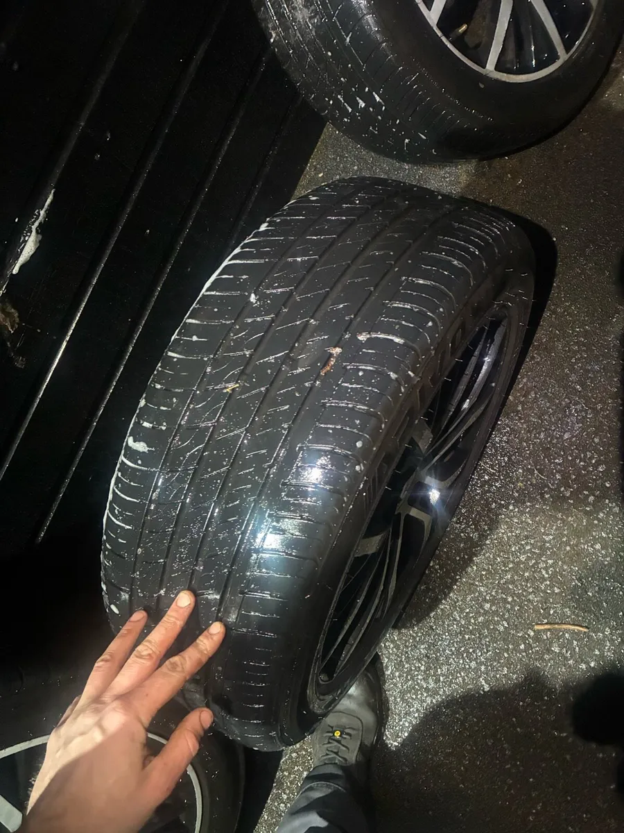 5x112 VW Santiago 18inch alloys w/tyres - Image 2