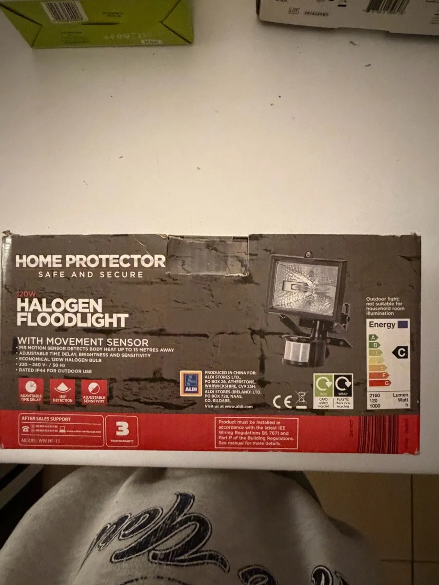 120W Halogen Flood light - Image 2