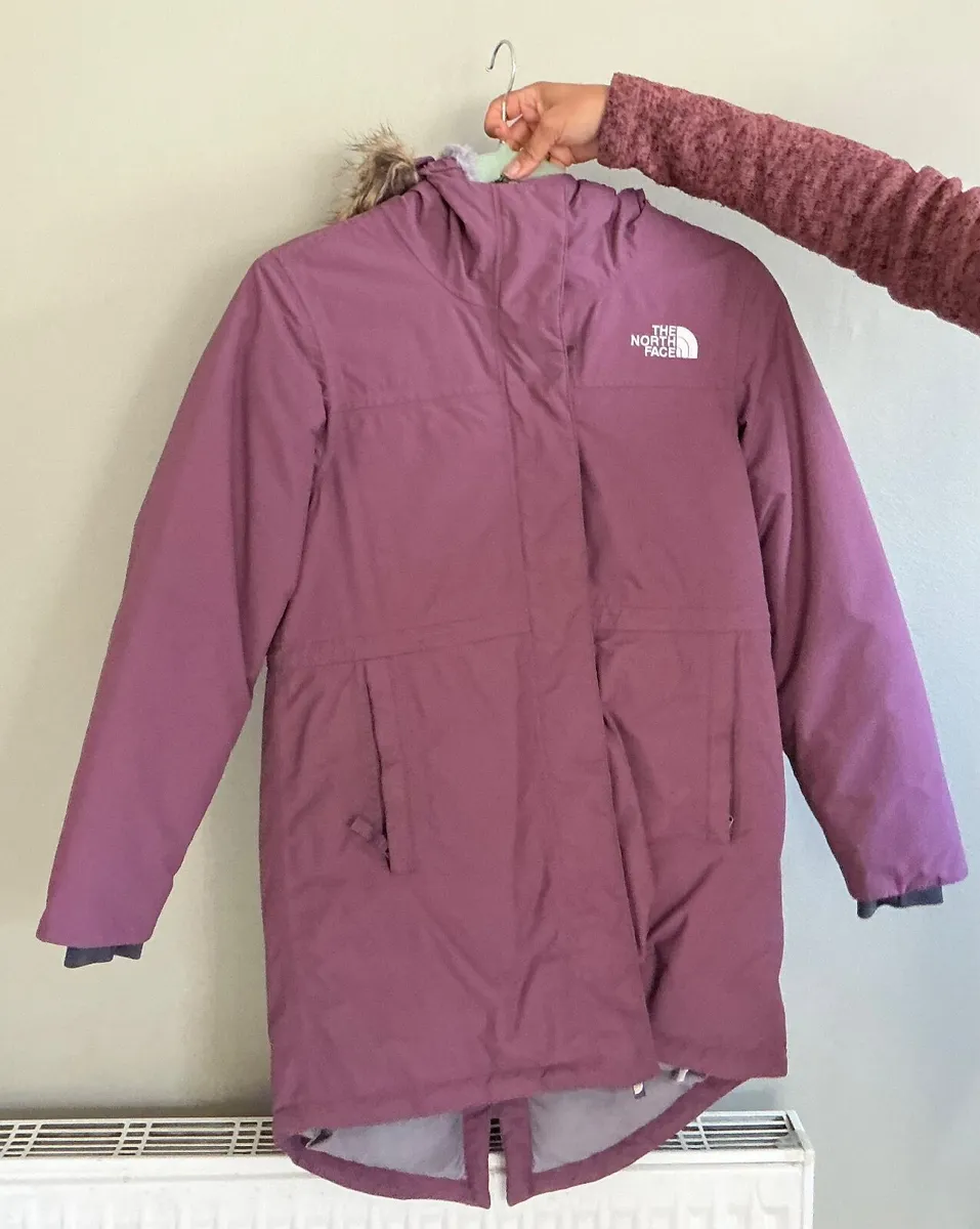 NorthFace Children’s Artic Parka - Image 1