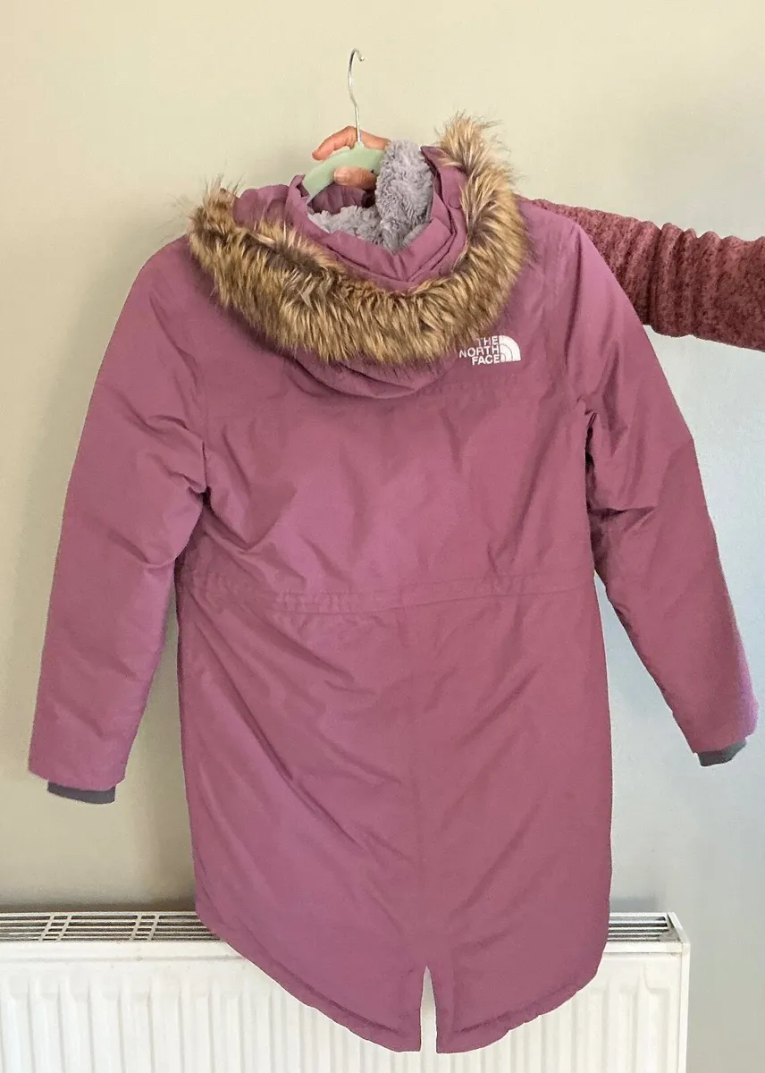 NorthFace Children’s Artic Parka - Image 2