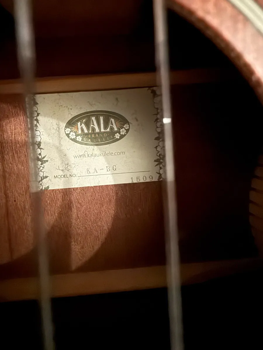 Kala KA-BG Bariton Ukulele - Image 3