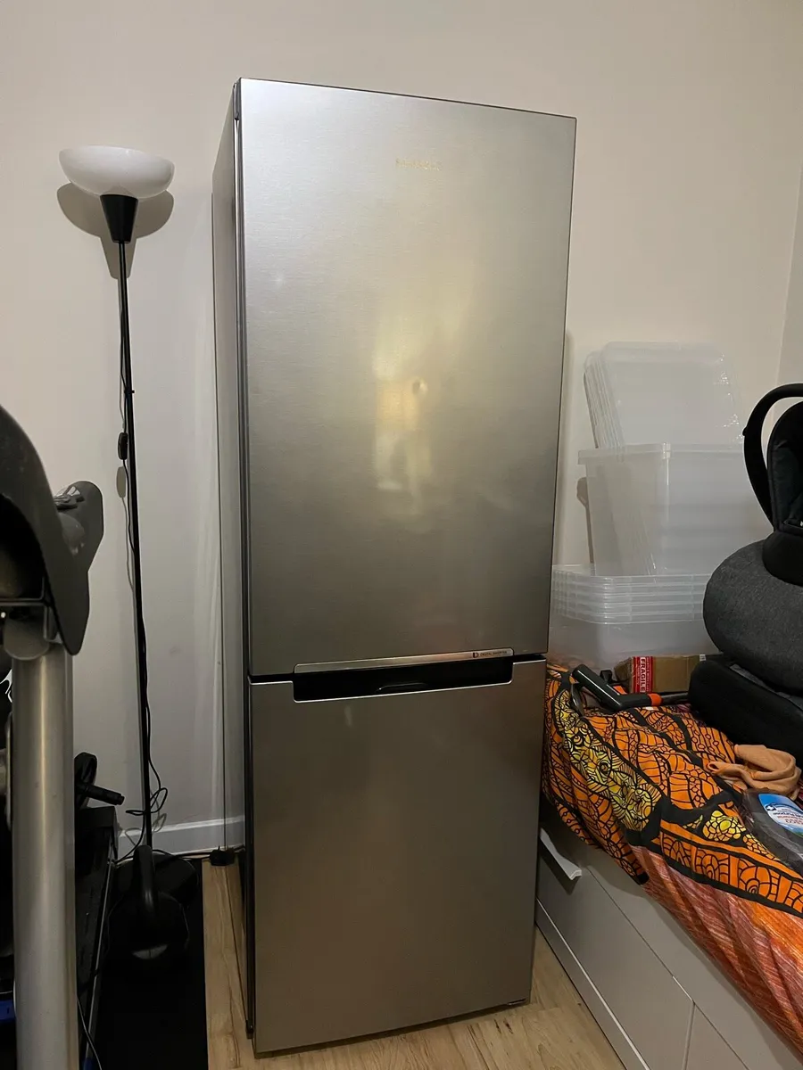 Samsung Silver Fridge Freezer - Image 2