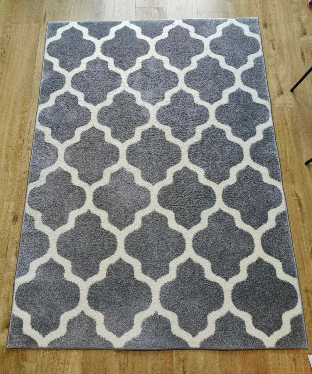3 Beautiful Rugs for sale - Image 4