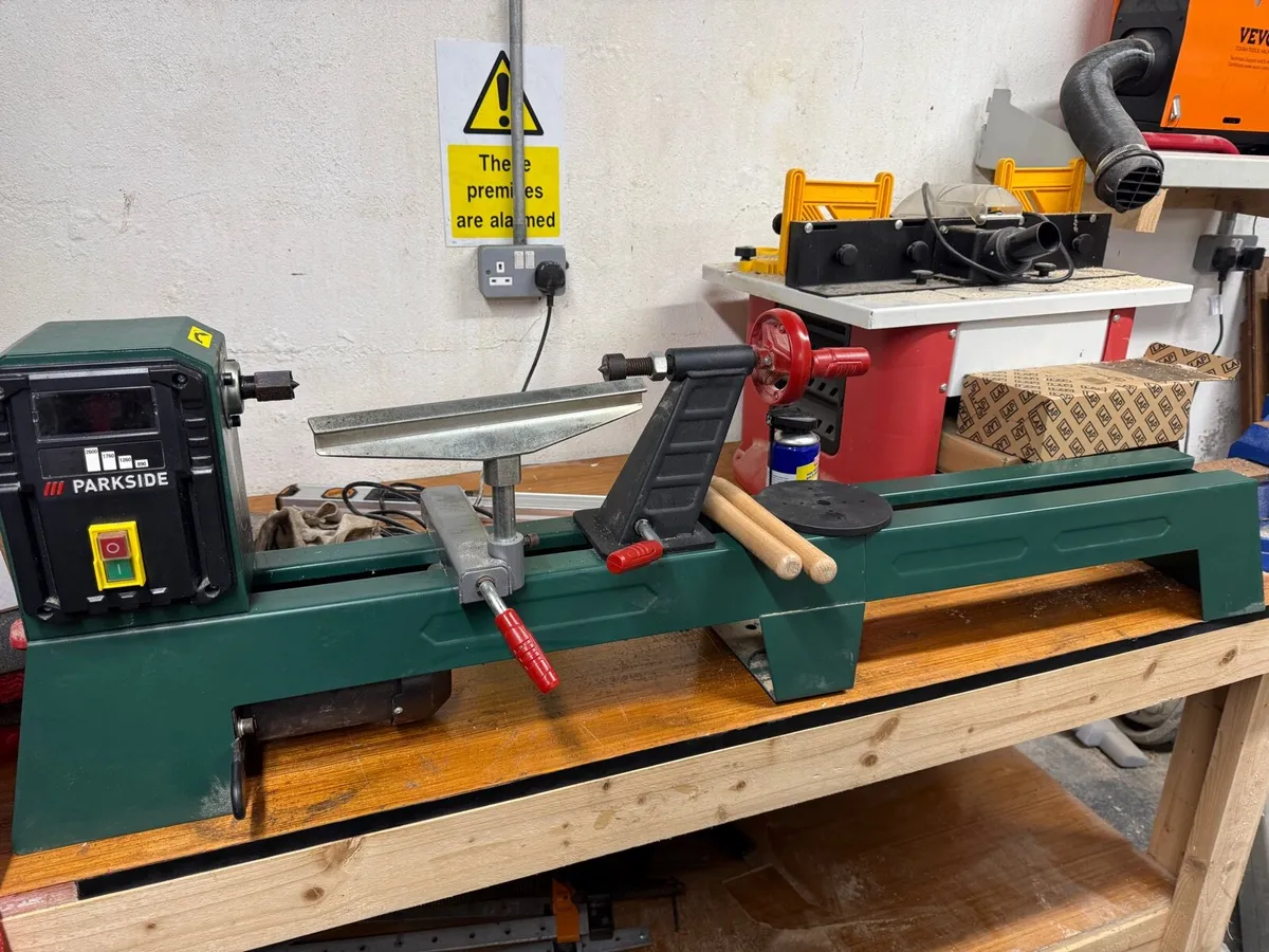 Parkside wood lathe and pillar drill - Image 1