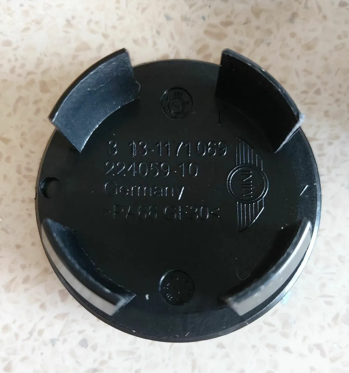 4 x Mini Centre Caps - FREE POST - Image 3