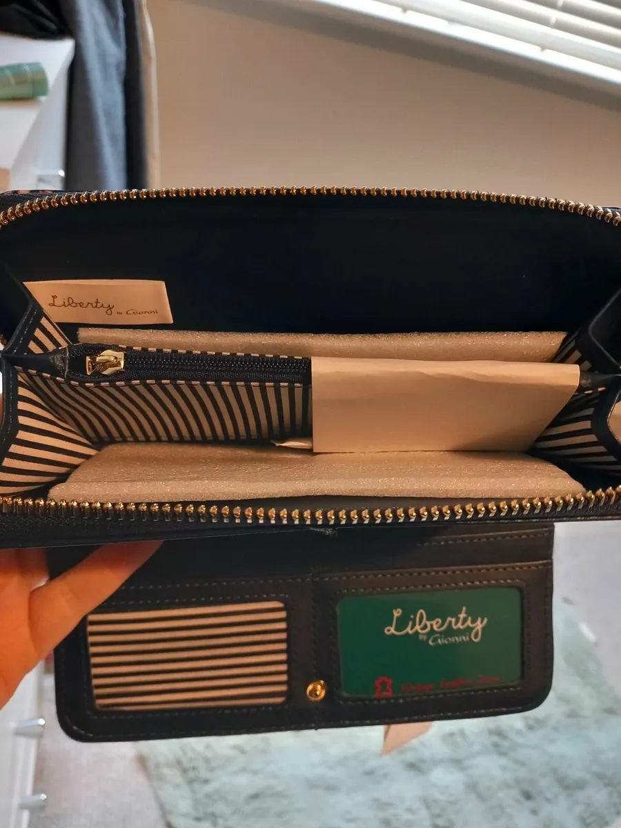 Liberty by Gionni Wallet - Image 1