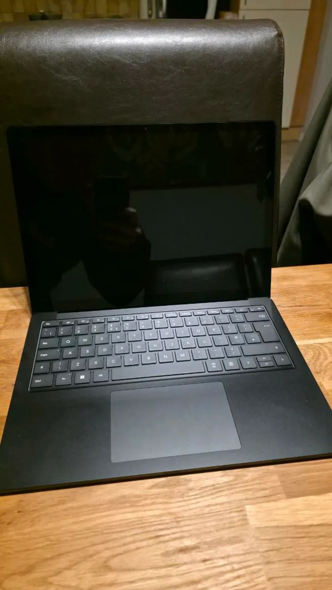 Microsoft Surface Laptop 5 13.5" - Image 1