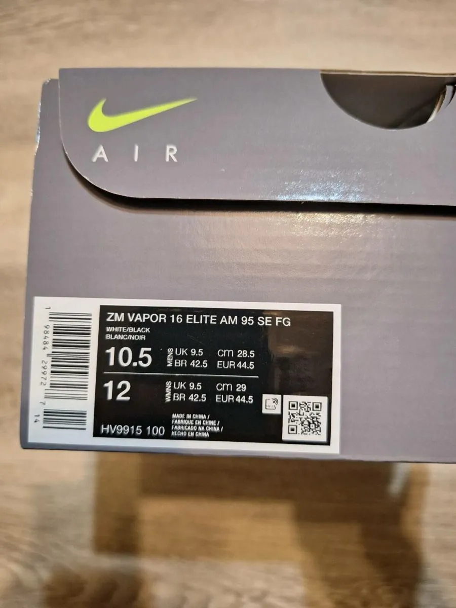 Nike Vapor 16 Elite Special Edition - Image 1