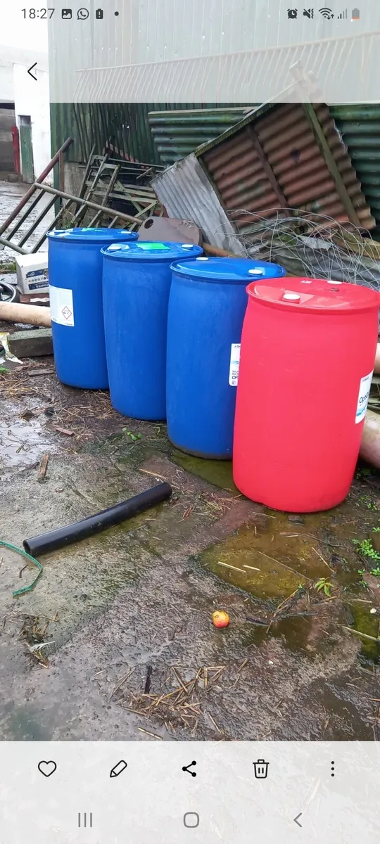Plastic  barrels and IBCs - Image 1