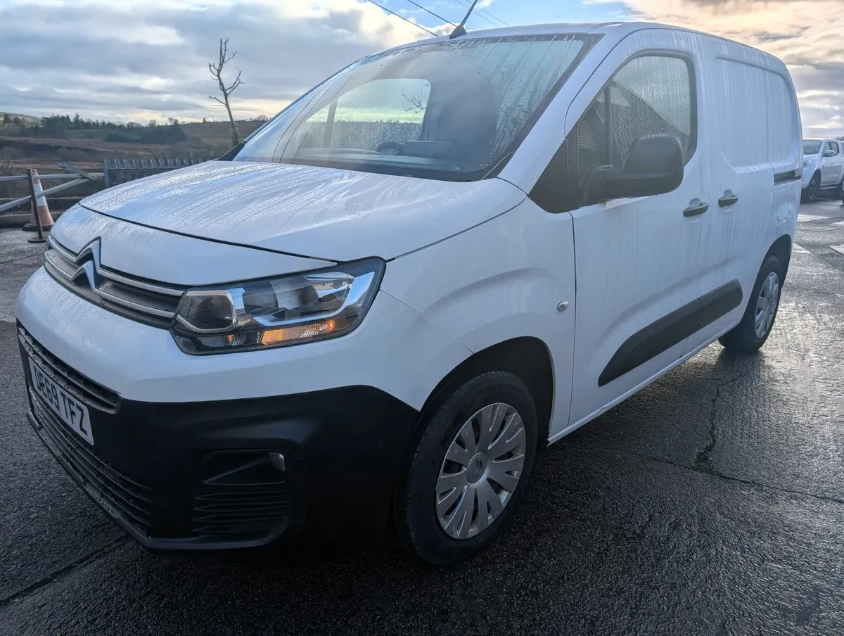 Citroen Berlingo 2020 - Image 2