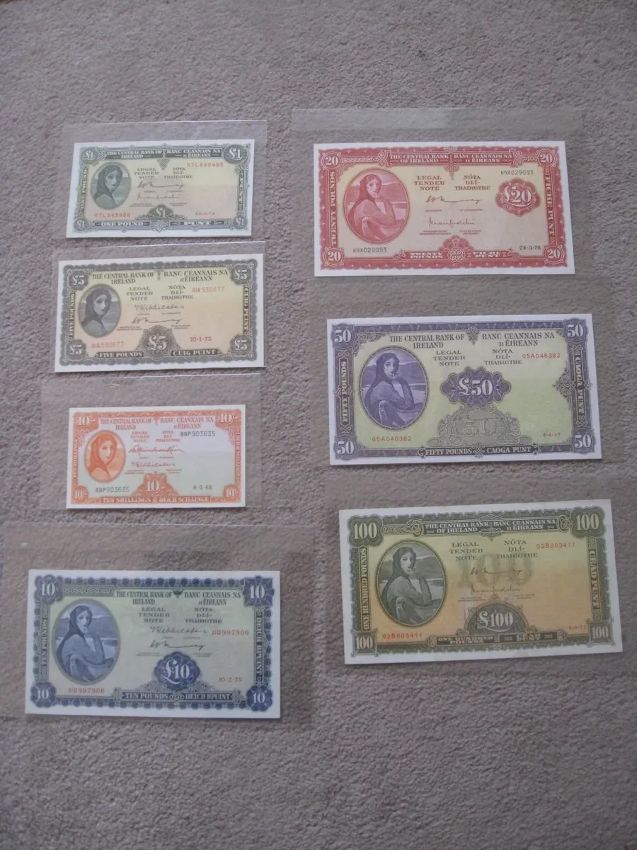 Complete Set of Lavery Banknotes - Image 1