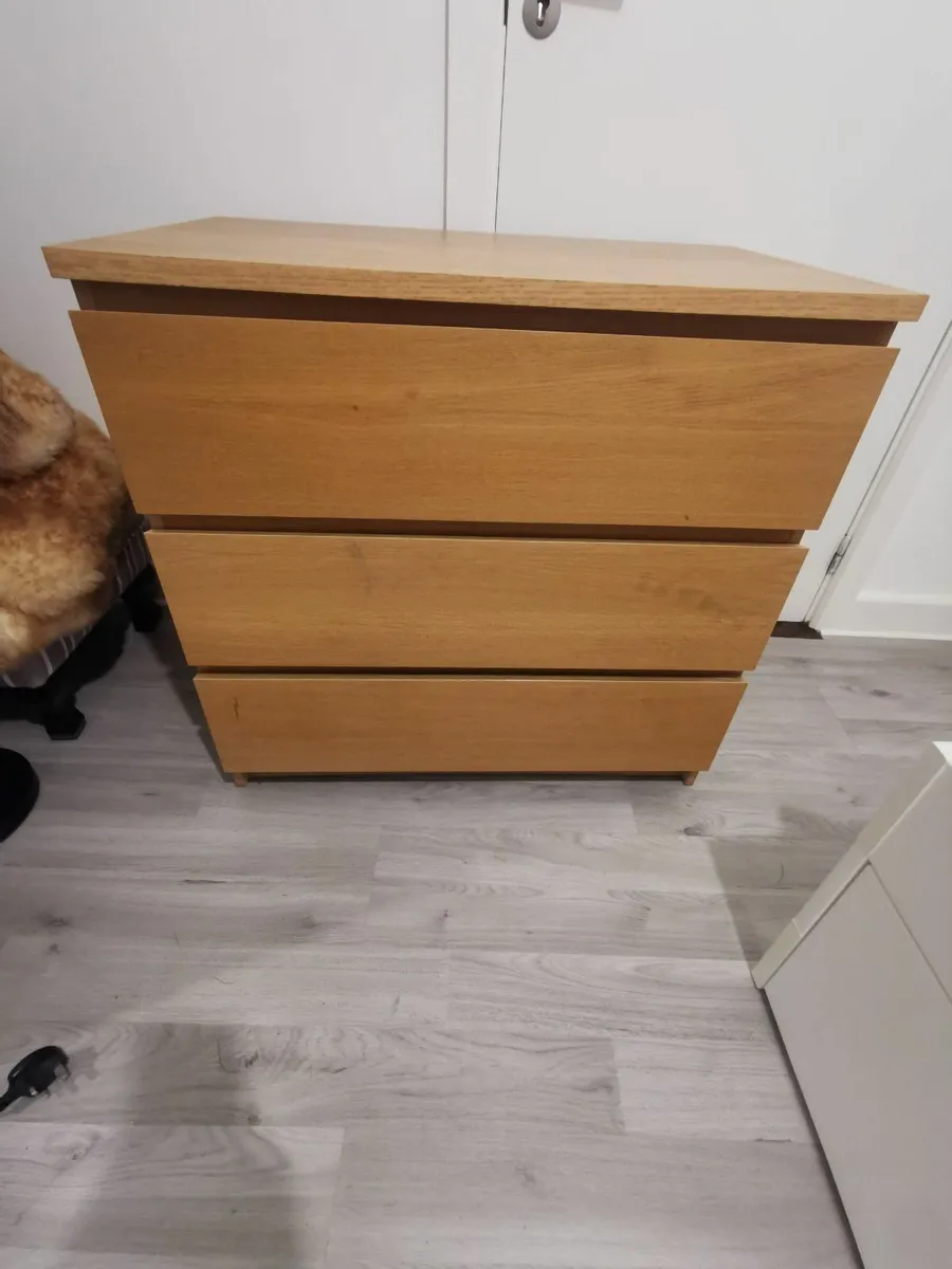 Malm chest of drawers 6months old - Image 1