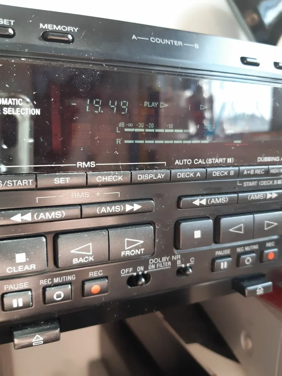 Sony cassette recorder. 2 cas.Free - Image 1