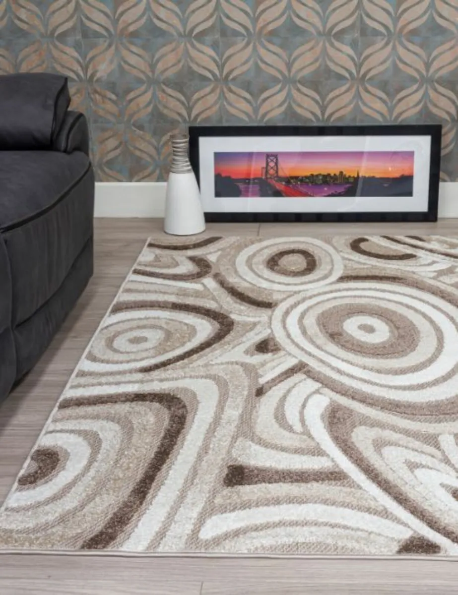 BRAND NEW RUGS - Image 4