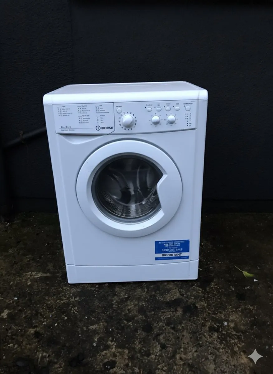 Indesit Washing Machine and Dryer all in one - Image 1