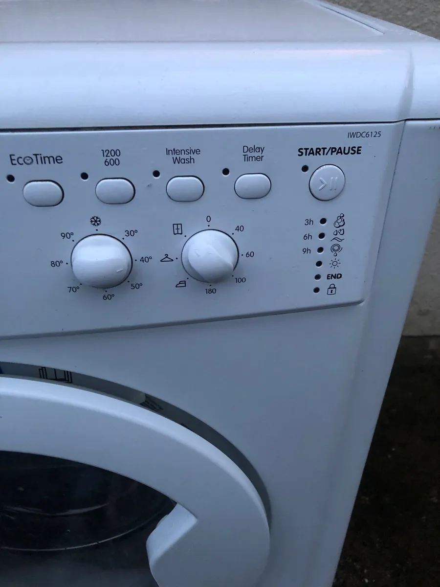 Indesit Washing Machine and Dryer all in one - Image 2