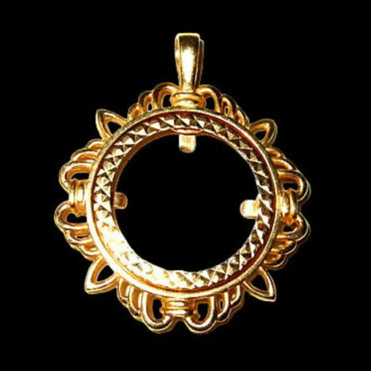 Vintage 9ct Gold (Half) Fancy Sovereign Holder - Image 1