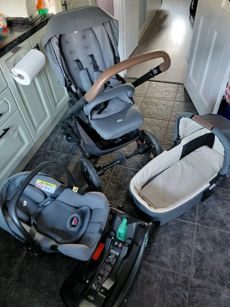 Joie Travel System Stroller, Pram and Car Seat - Image 1
