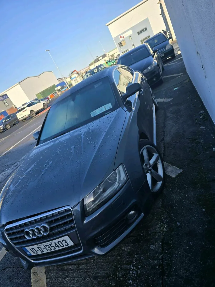 Damage car Audi a5 sline 2.0 disel manual 2010 - Image 4