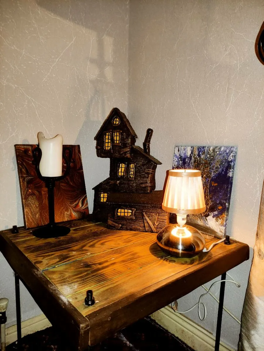 Touch Control Bedside Lamp dimmable - Image 2