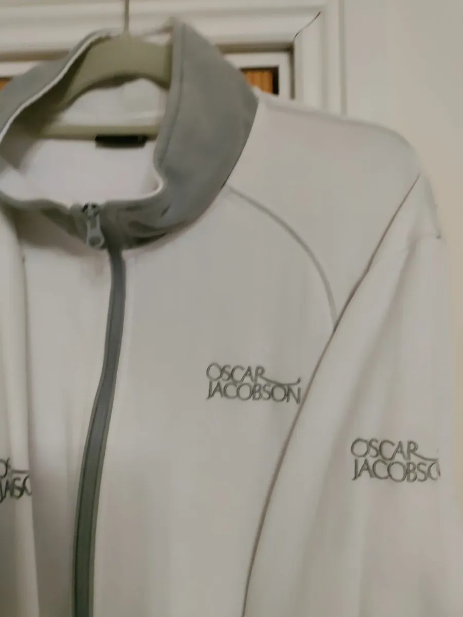 Oscar Jacobson Full Zip x1 XL - Image 1