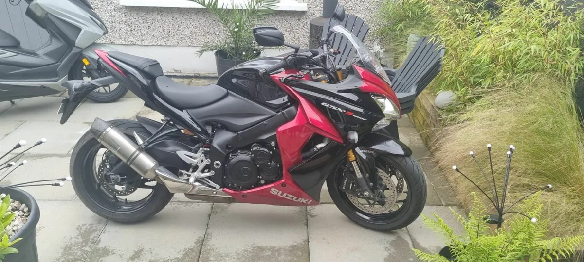 Suzuki  GSXS1000F - Image 1