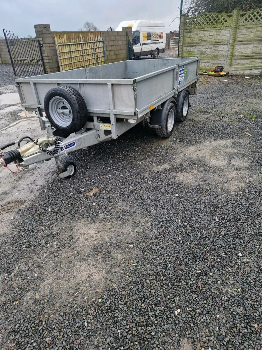 Ifor Williams - Image 1