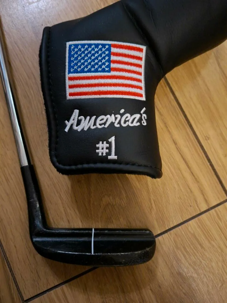 Odyssey Metal X Black Head Putter - Image 3