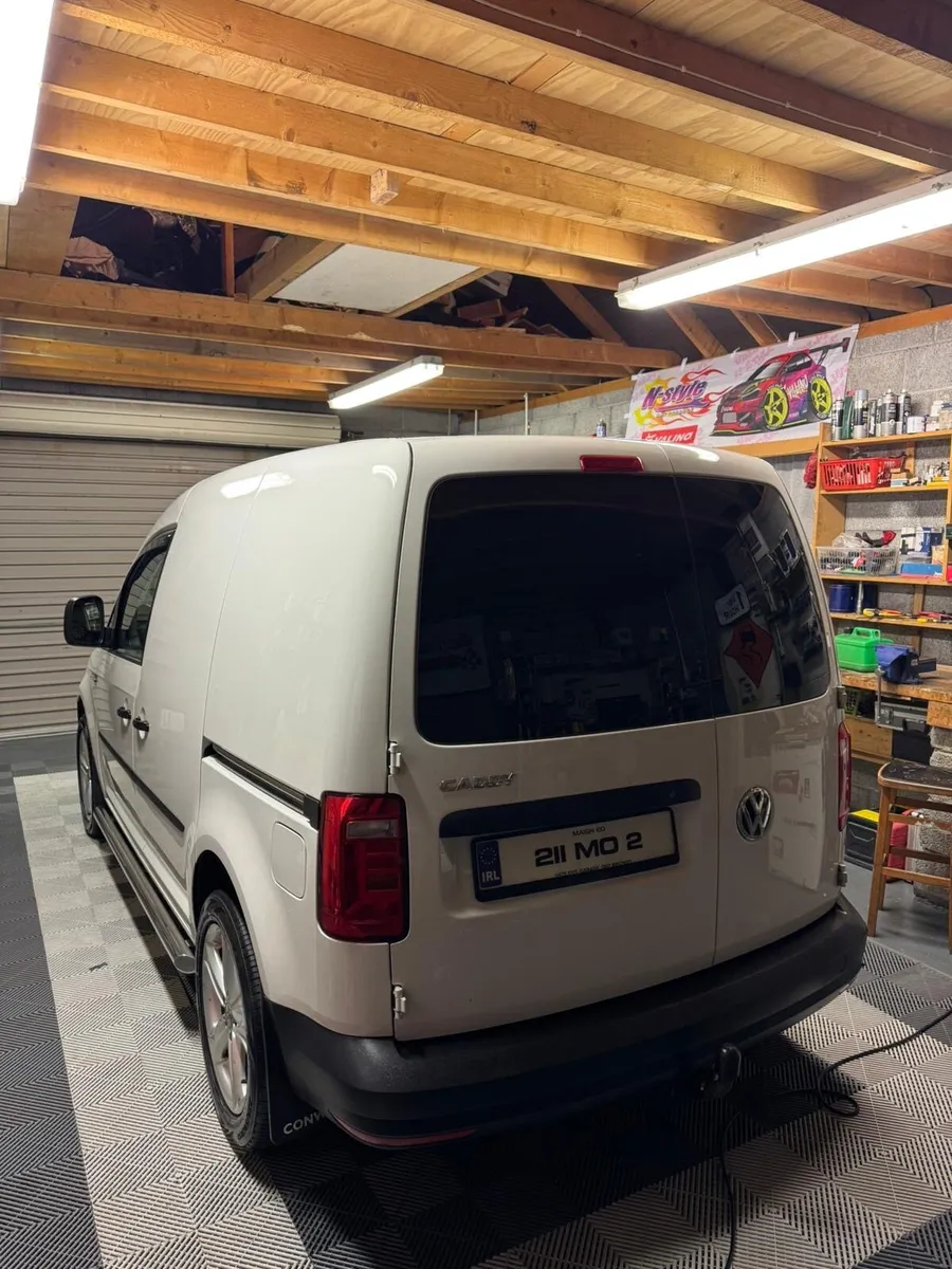 Volkswagen Caddy PV TDI - Image 4