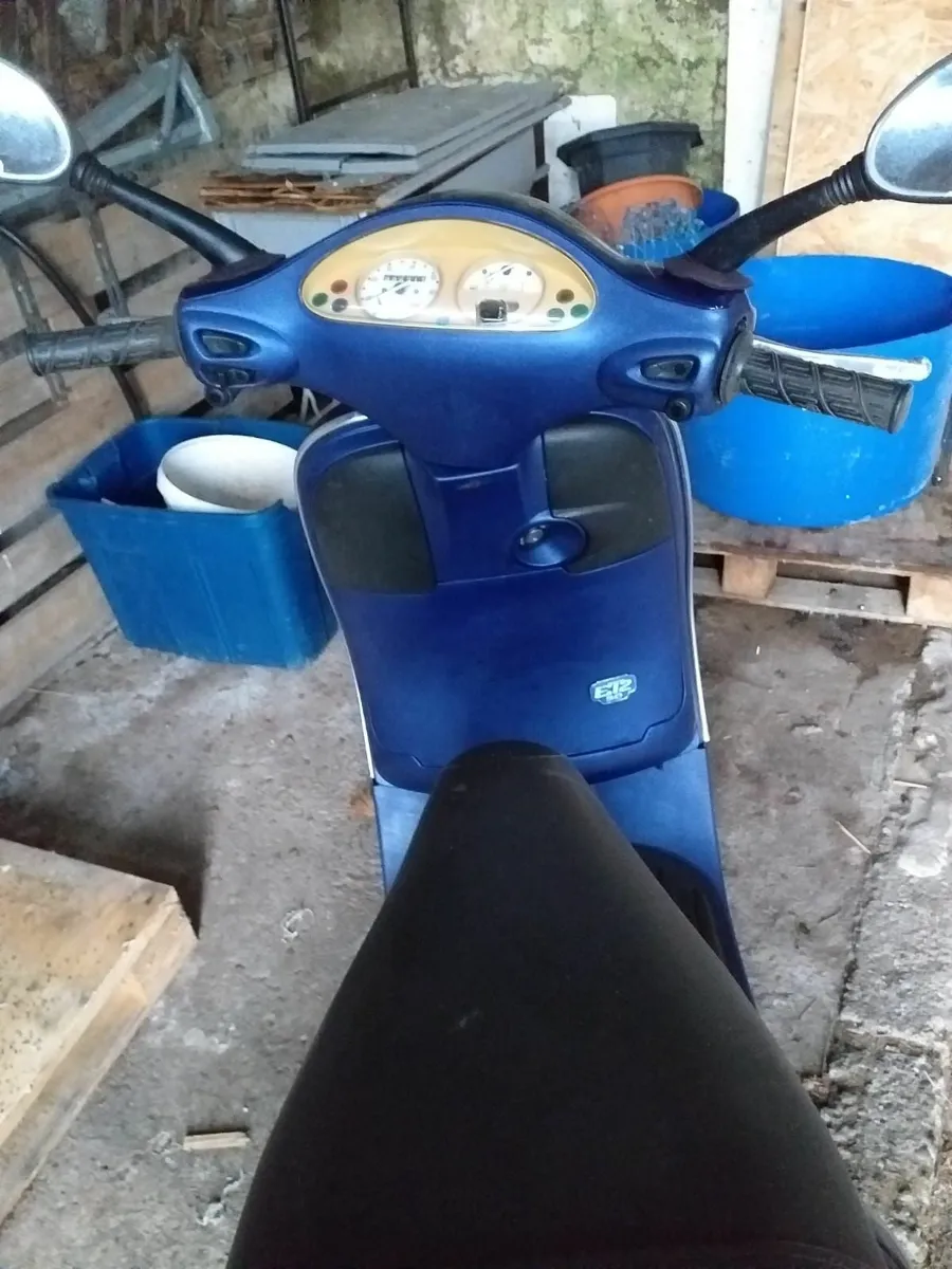 Motor bike - Image 1