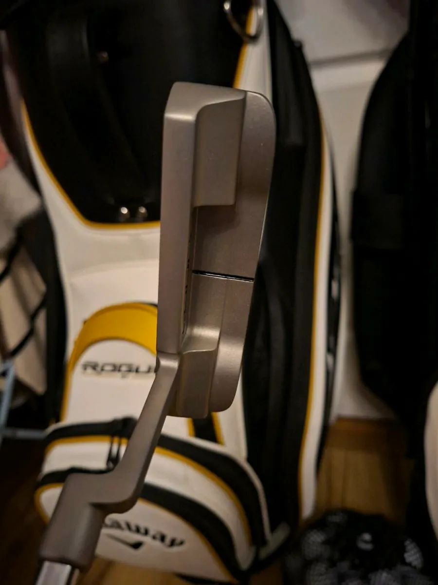 Brand New Cobra Fly Putter with Headcover - Image 4