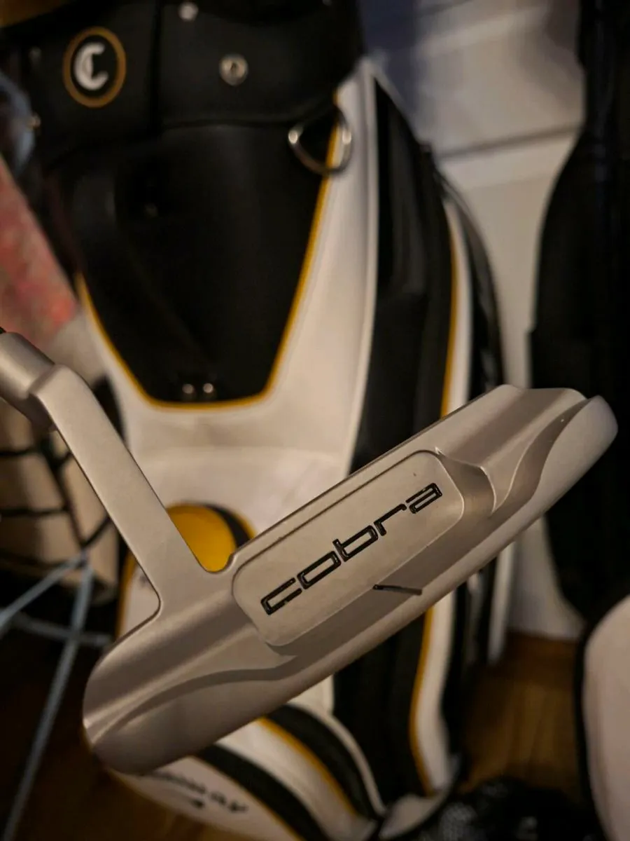 Brand New Cobra Fly Putter with Headcover - Image 3