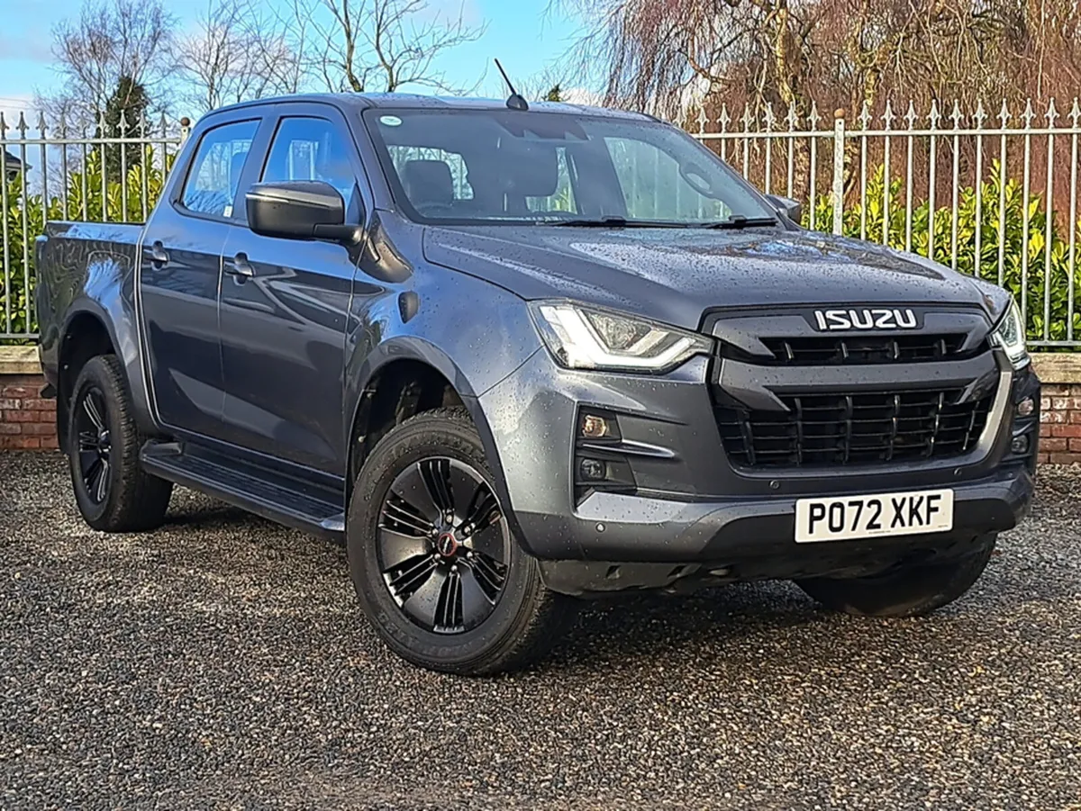 Isuzu D-Max V-Cross Double cab 1.9 Diesel 4 wheel - Image 1