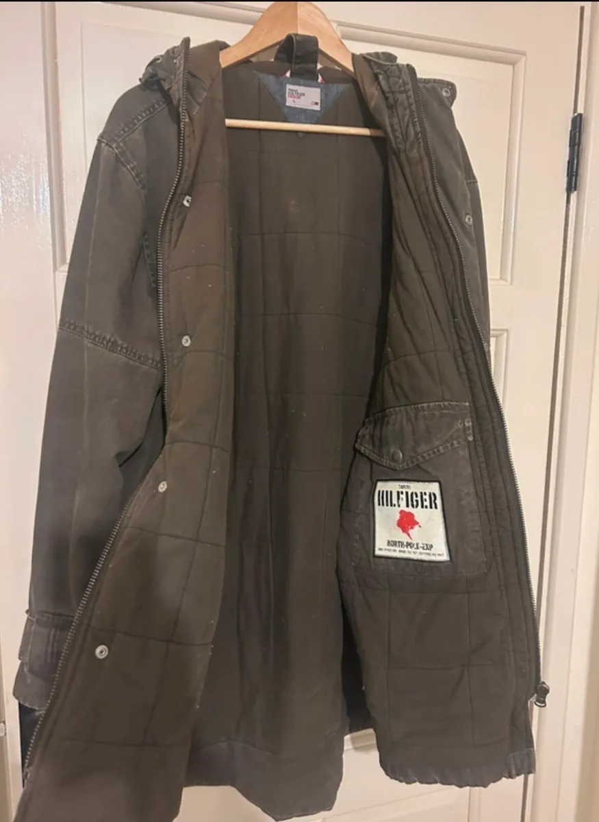 Men’s Tommy Hilfiger coat - Image 4