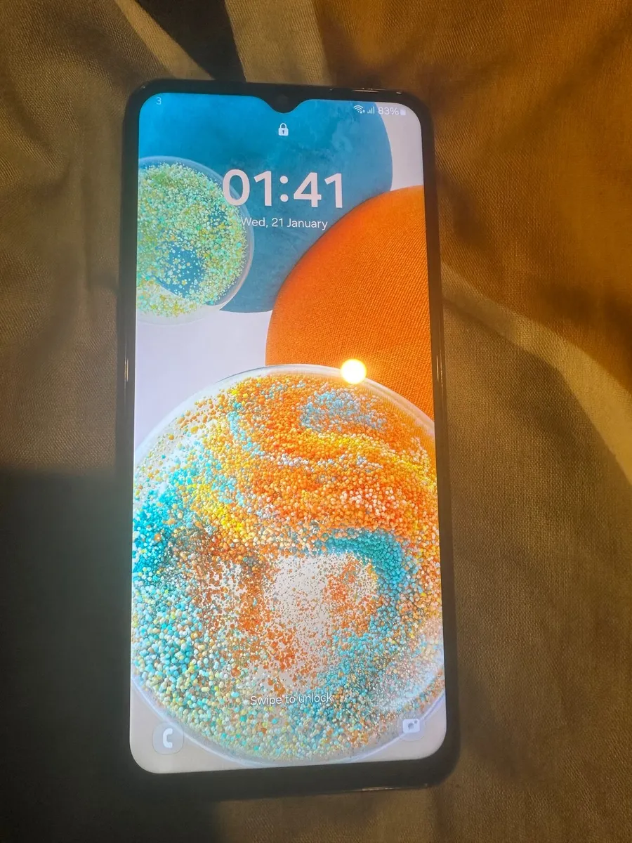 Phone Samsung A23 - Image 1
