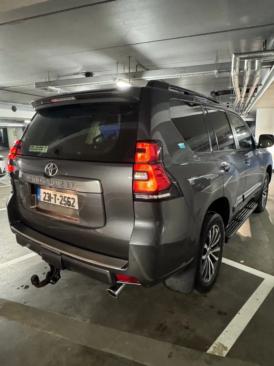 Toyota Land Cruiser 2023 - Image 2