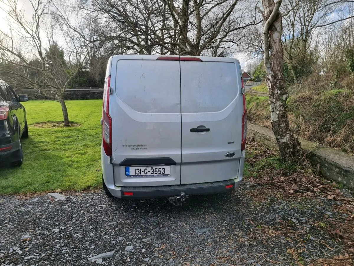 Ford Transit Custom - Image 2