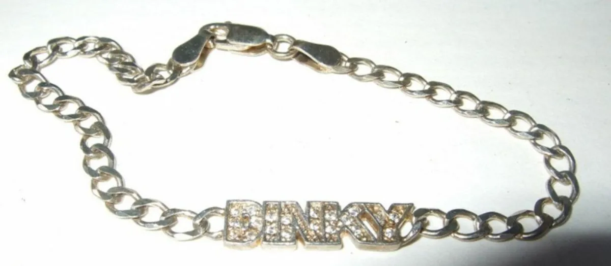 Vintage Hallmarked Silver Gemset Logo Bracelet - Image 3
